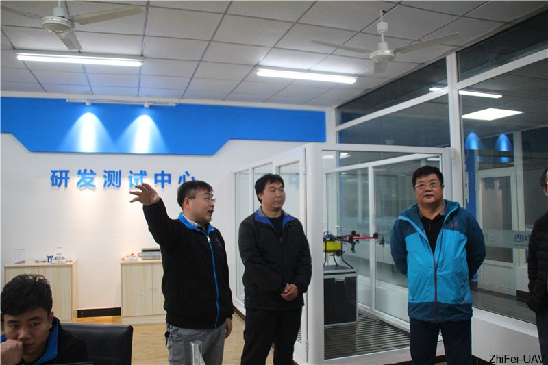 1510560043442158.jpg 河北智飛極農無人機科技|一鳶科技|行業定制無人機