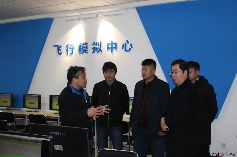 1511937792343760.jpg 模擬中心_副本.jpg