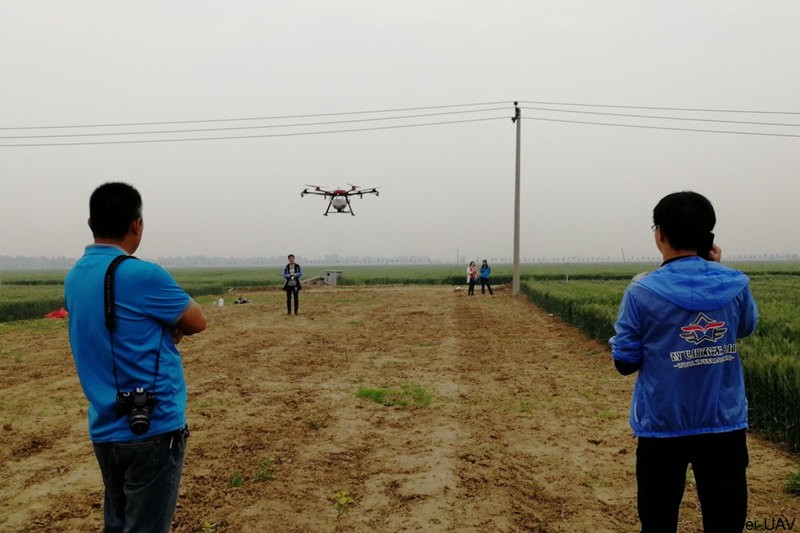 1526374832290223.jpg 河北智飛極農(nóng)無(wú)人機(jī)科技|一鳶科技|行業(yè)定制無(wú)人機(jī)